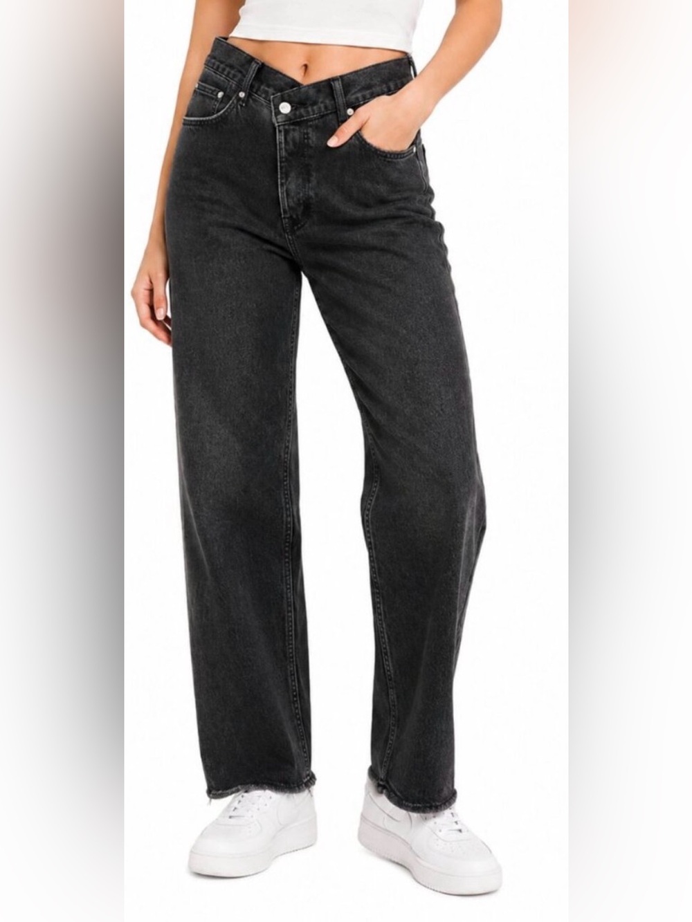 Abercrombie High-Waist Straight Leg Jeans - Black